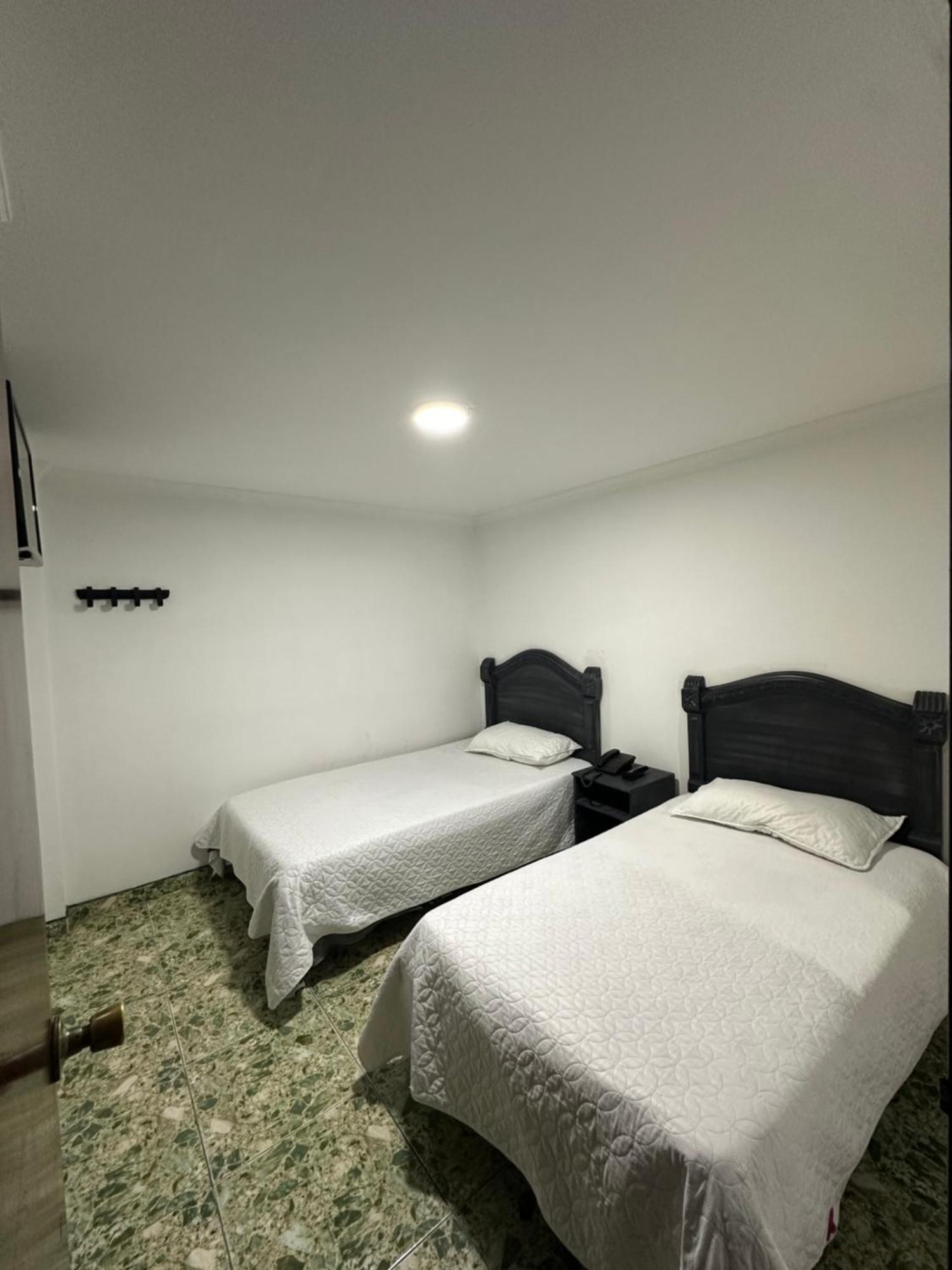 Hotel Nuevo Horizonte E.M.J 보고타 외부 사진