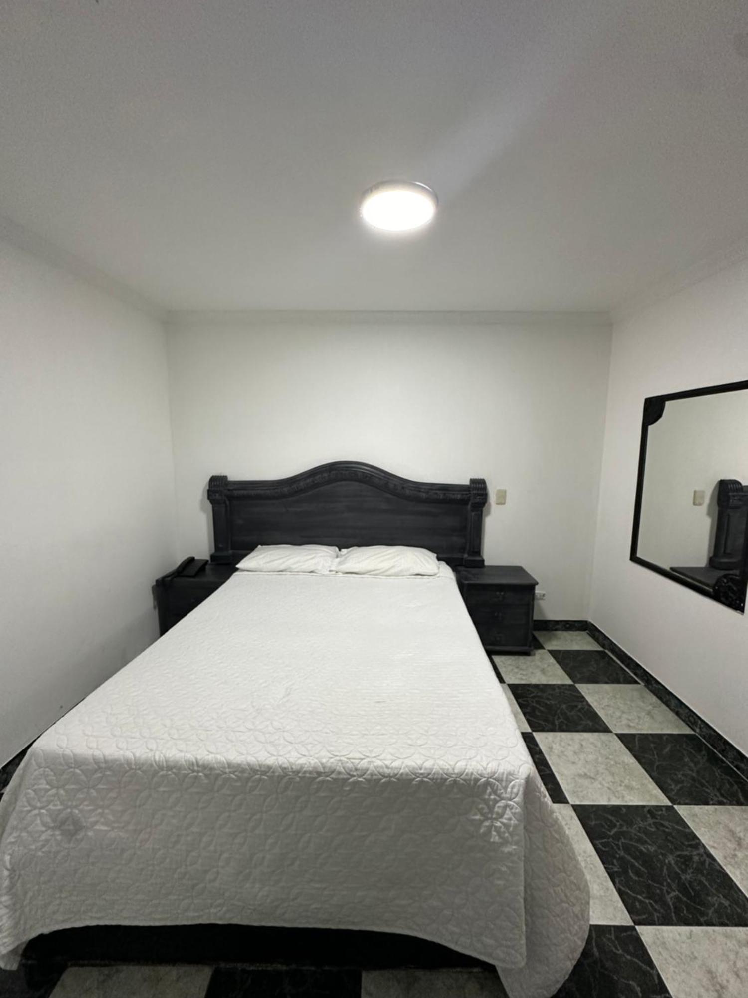 Hotel Nuevo Horizonte E.M.J 보고타 외부 사진